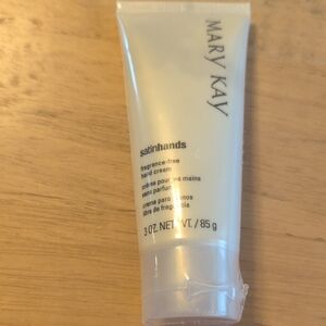 Mary Kay Satin Hands Fragrance-Free Cream